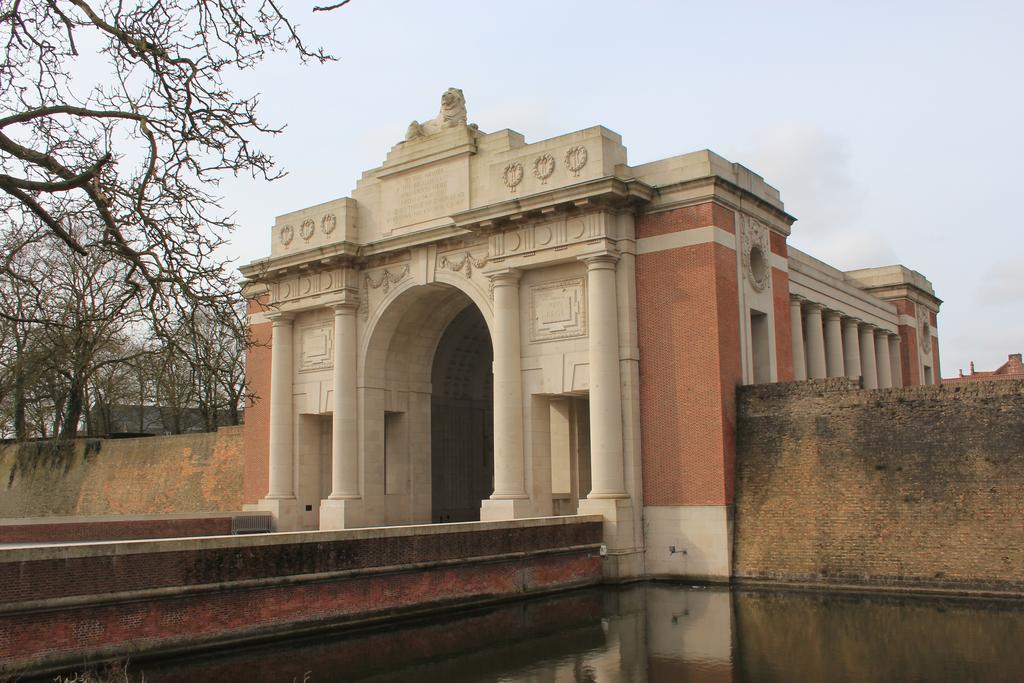 Old Saxo Ypres Exterior foto